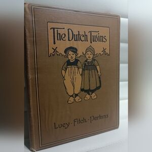 Book "The Dutch Twins" by Lucy Fitch Perkins. 1911.